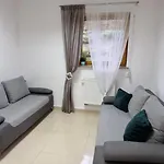Apartament Rodzinne Zacisze - Dla 8 Osob - Pet Friendly - Dwie Osobne Sypialnie Z Parkingiem - Space Apart