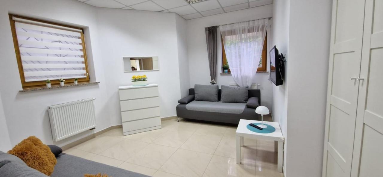 Rodzinne Zacisze - Dla 8 Osob - Pet Friendly - Dwie Osobne Sypialnie Z Parkingiem - Space Karpacz