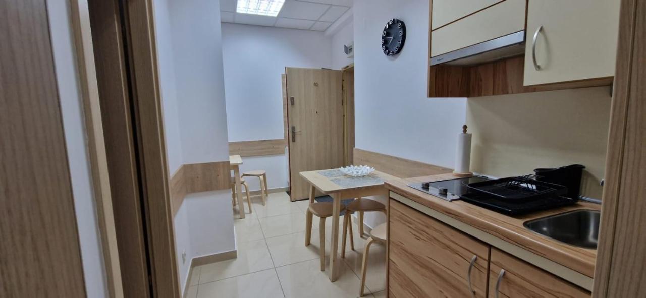 Rodzinne Zacisze - Dla 8 Osob - Pet Friendly - Dwie Osobne Sypialnie Z Parkingiem - Space Apartment